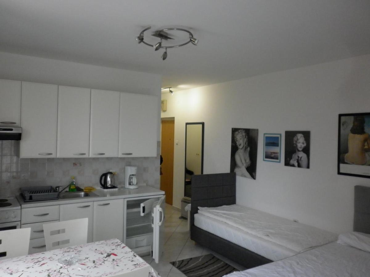 Apartment Antoncic Dramalj Buitenkant foto