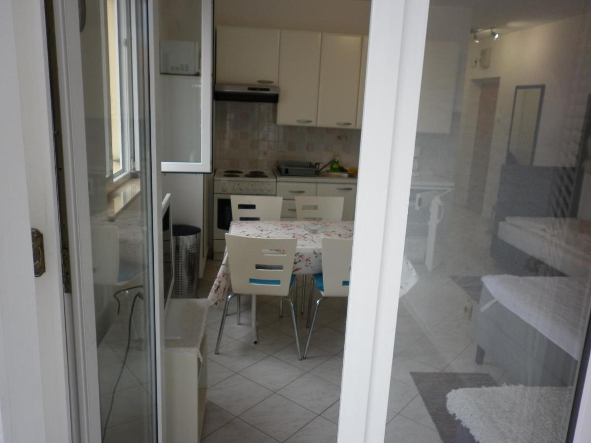 Apartment Antoncic Dramalj Buitenkant foto