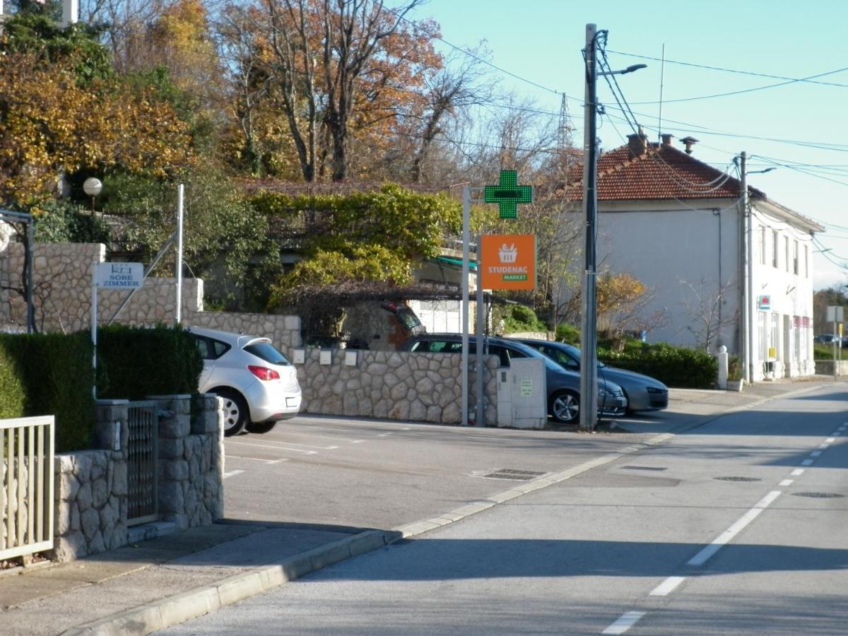 Apartment Antoncic Dramalj Buitenkant foto