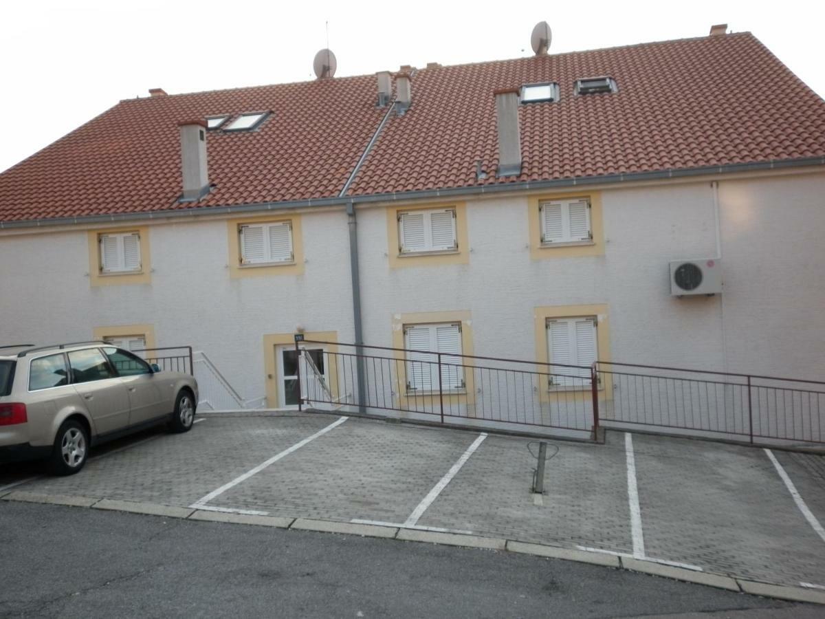 Apartment Antoncic Dramalj Buitenkant foto